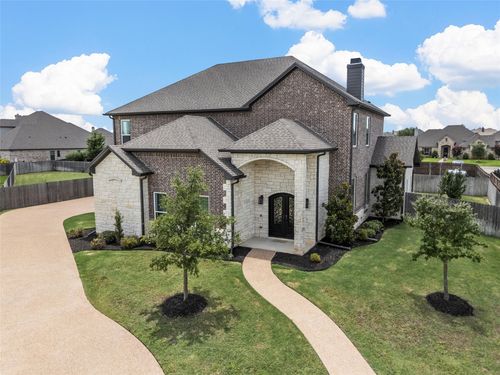 518 Stone Canyon Dr, Mcgregor, TX, 76657-4137 | Card Image
