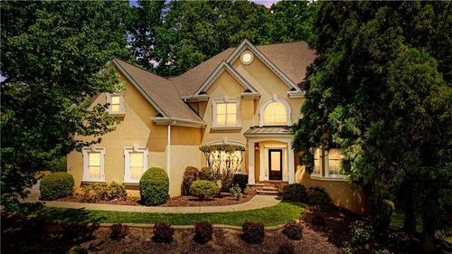 990 Autumn Close, Milton, GA, 30004-4527 | Card Image