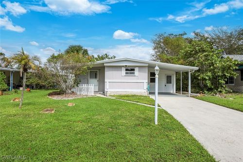 48-171 Grassy Key Ln, NAPLES, FL, 34114-8403 | Card Image