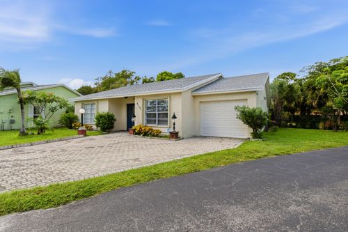 4120 Pine Green Run, Lake Worth, FL, 33467-8884 | Card Image