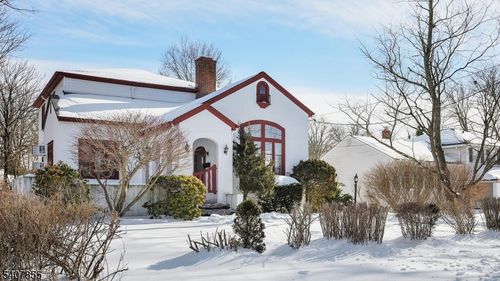 88 Portland Ave, Fanwood, NJ, 07023-1172 | Card Image