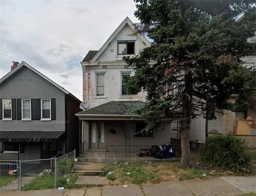 115 Bausman St, Pittsburgh, PA, 15210-2007 | Card Image