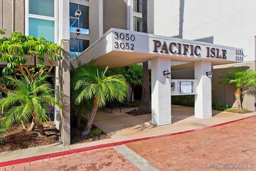 unit-429-3050 Rue Dorleans, San Diego, CA, 92110-5948 | Card Image