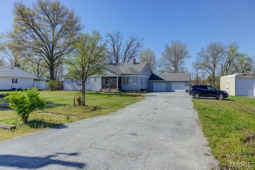 721 S Walker St, Montgomery City, MO, 63361-2605 | Card Image