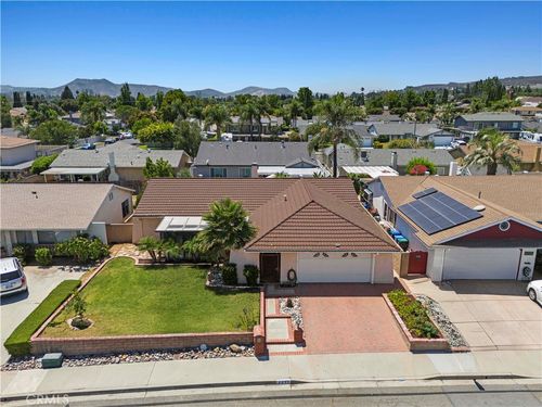 2245 Parker Ct, Simi Valley, CA, 93065-2440 | Card Image