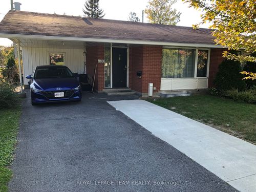 b-1180 Southwood Drive, Parkway Park - Queensway Terrace S and Area, ON, K2C3C3 | Card Image