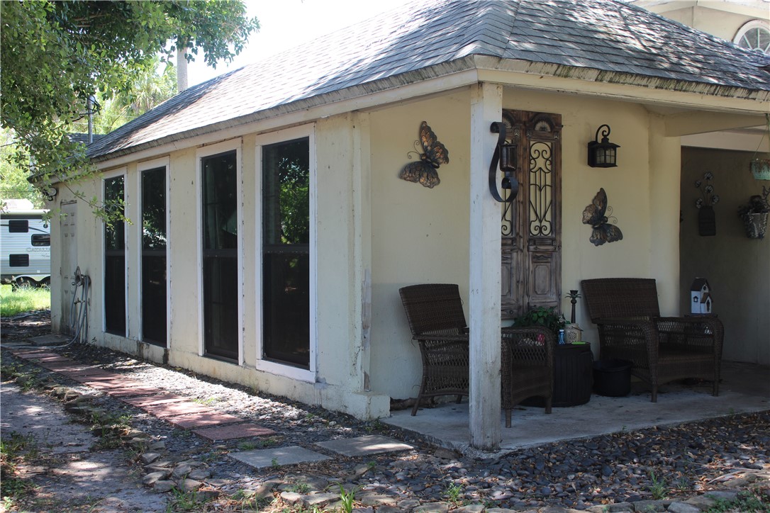 El Nueva Ave, Fort Pierce, FL 34946