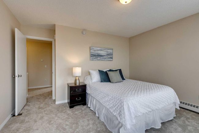 1 - 21 Mckenzie Towne Gate Se, Home with 2 bedrooms, 1 bathrooms and 1 parking in Calgary AB | Image 17