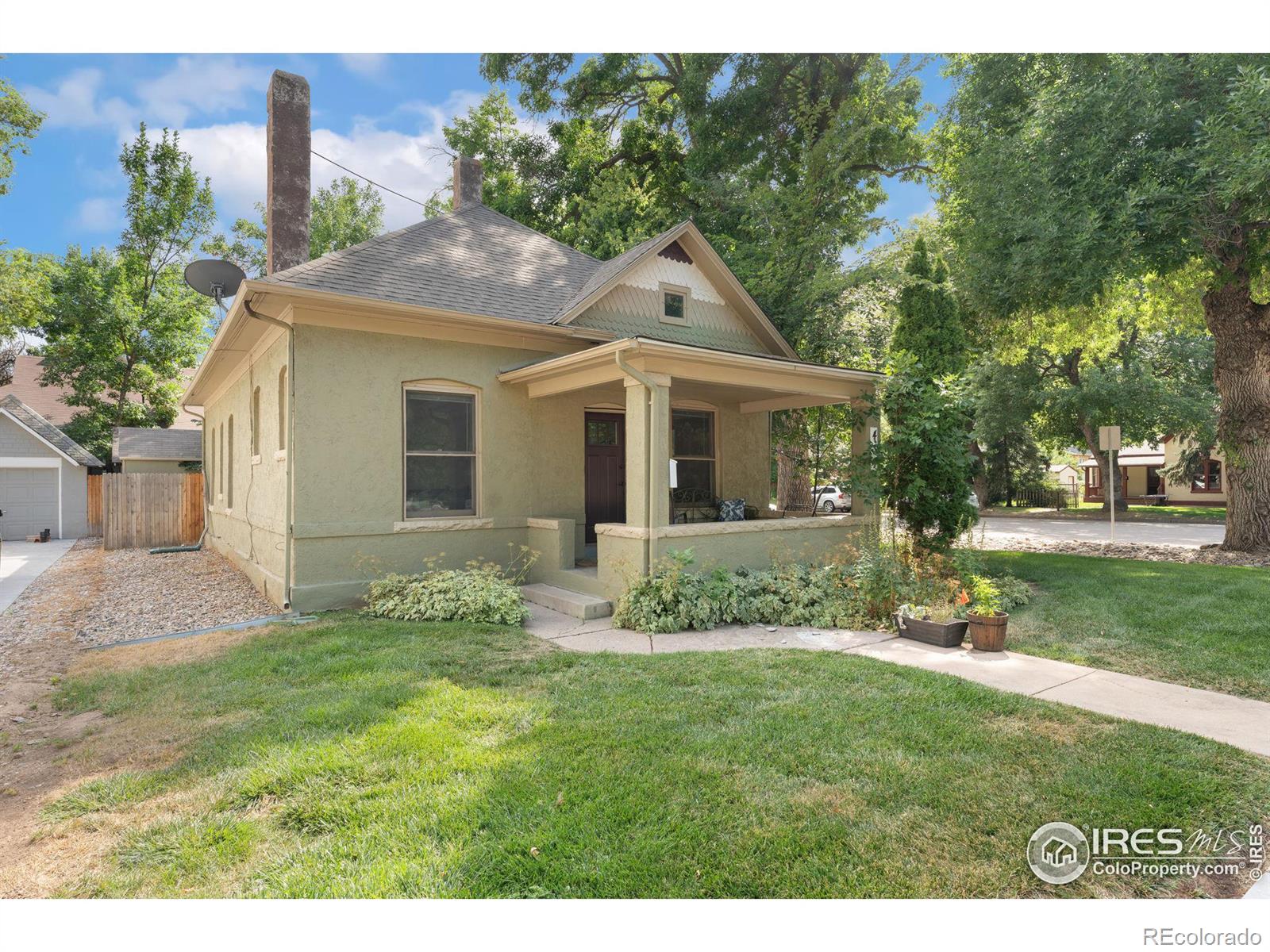 Oak St, Fort Collins, CO 80521