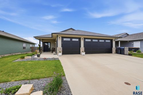 217 Devitt Dr Drive, Harrisburg, SD, 57032 | Card Image