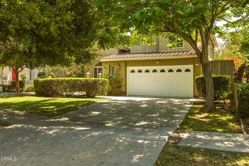 664 S Mansfield Ave, Los Angeles, CA, 90036-3514 | Card Image