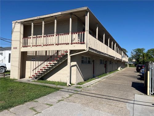 g-689 Central Ave, Jefferson, LA, 70121-1446 | Card Image