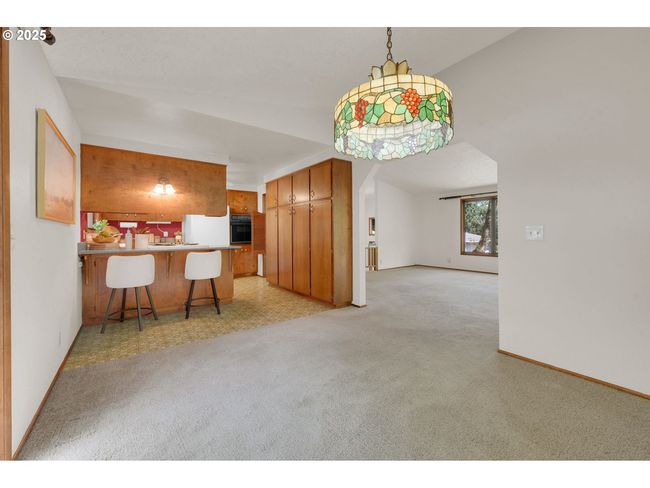 1770 W 28 Th Ave, House other with 3 bedrooms, 2 bathrooms and 2 parking in Eugene OR | Image 11