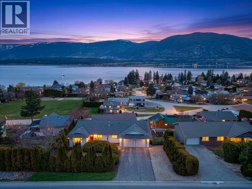 4751 Lakeshore Rd Ne, Salmon Arm, BC, V1E3N8 | Card Image