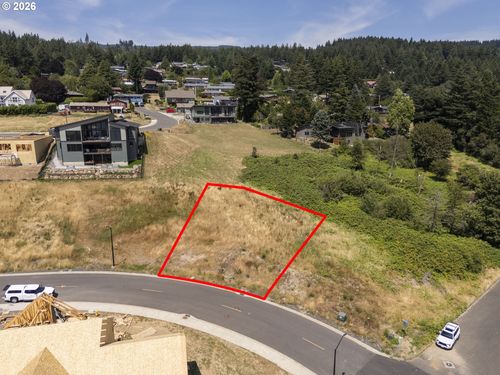 235 Ne Upper Basso Cir, Stevenson, WA, 98648-1018 | Card Image