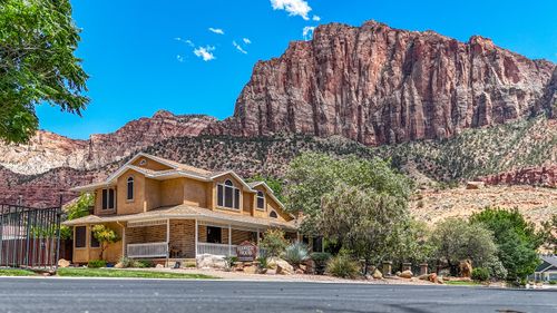 29 Canyon View Dr, Springdale, UT, 84767-7780 | Card Image