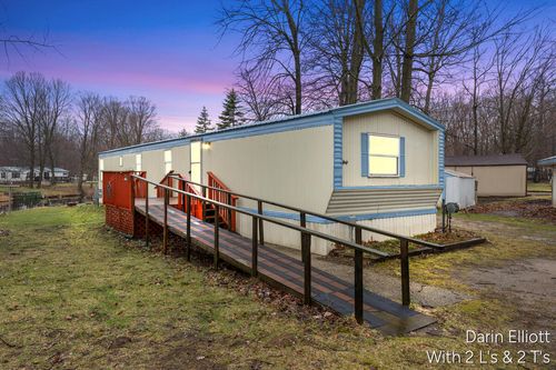 4057 E Shore Dr, Stanton, MI, 48888-9234 | Card Image