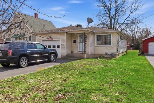 361 Rumbold Ave, North Tonawanda, NY, 14120-4726 | Card Image