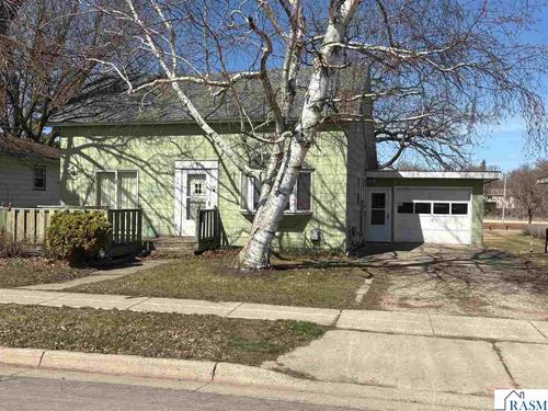 623 Ne 4th Avenue, Waseca, MN, 56093 | Card Image