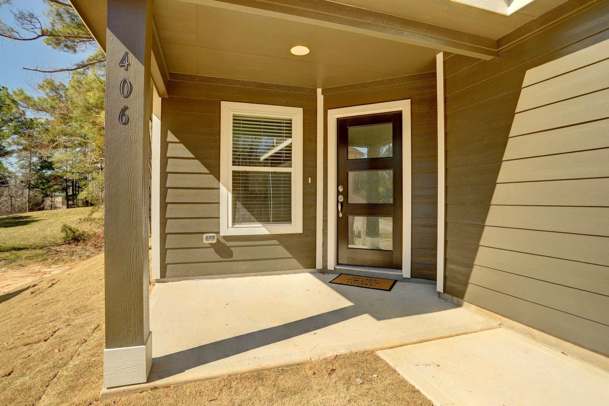 Residential Lease in Livingston 3