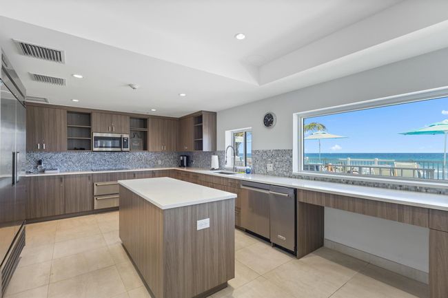 APT-315 - 4740 S Ocean Blvd, Condo with 2 bedrooms, 2 bathrooms and null parking in Highland Beach FL | Image 18