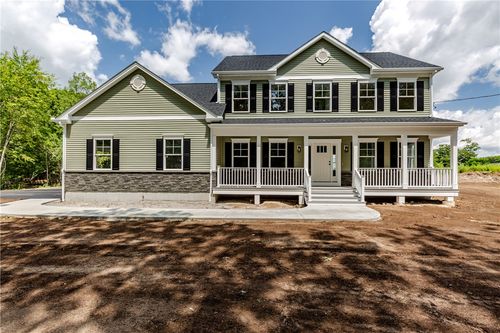 251 Crompton Road, East Greenwich, RI, 02818 | Card Image