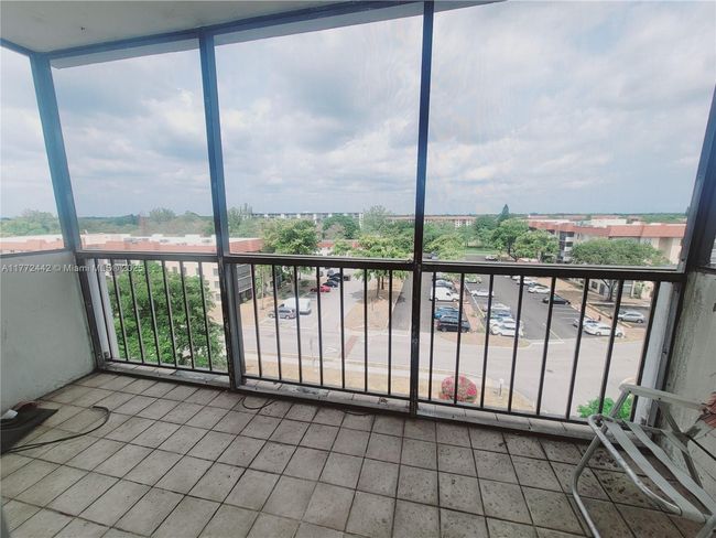 APT-713 - 4174 Inverrary Dr, Condo with 2 bedrooms, 2 bathrooms and null parking in Lauderhill FL | Image 18