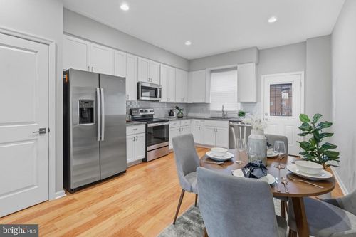 1020 N Eden St, BALTIMORE, MD, 21205-1006 | Card Image