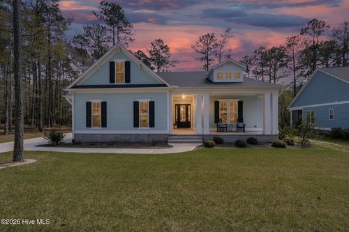 633 Ashbury Dr Se, Bolivia, NC, 28422-8318 | Card Image