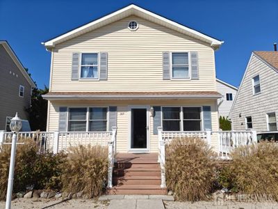 369 Roberts Avenue, House other with 6 bedrooms, 2 bathrooms and null parking in Berkeley NJ | Image 2