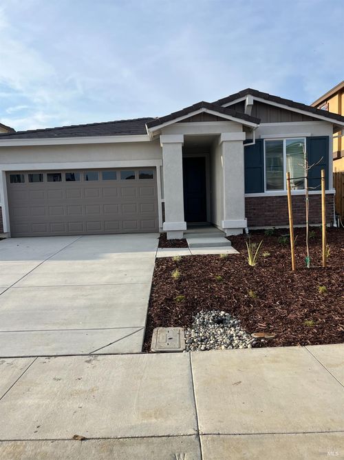 845 Telford Dr, Vacaville, CA, 95687-7964 | Card Image