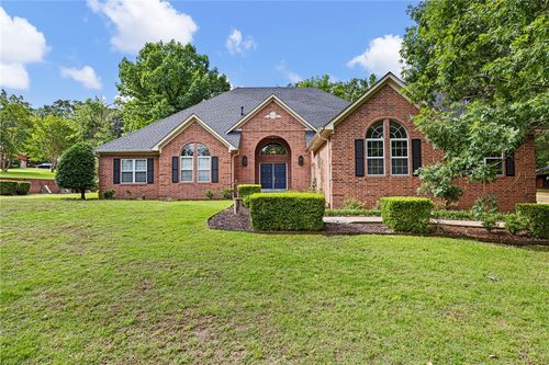 115 Hillcrest Dr, Russellville, AR, 72802-8893 | Card Image
