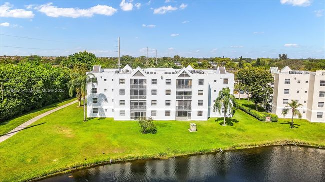 APT-304 - 5962 Morningstar Cir, Condo with 2 bedrooms, 2 bathrooms and null parking in Delray Beach FL | Image 26