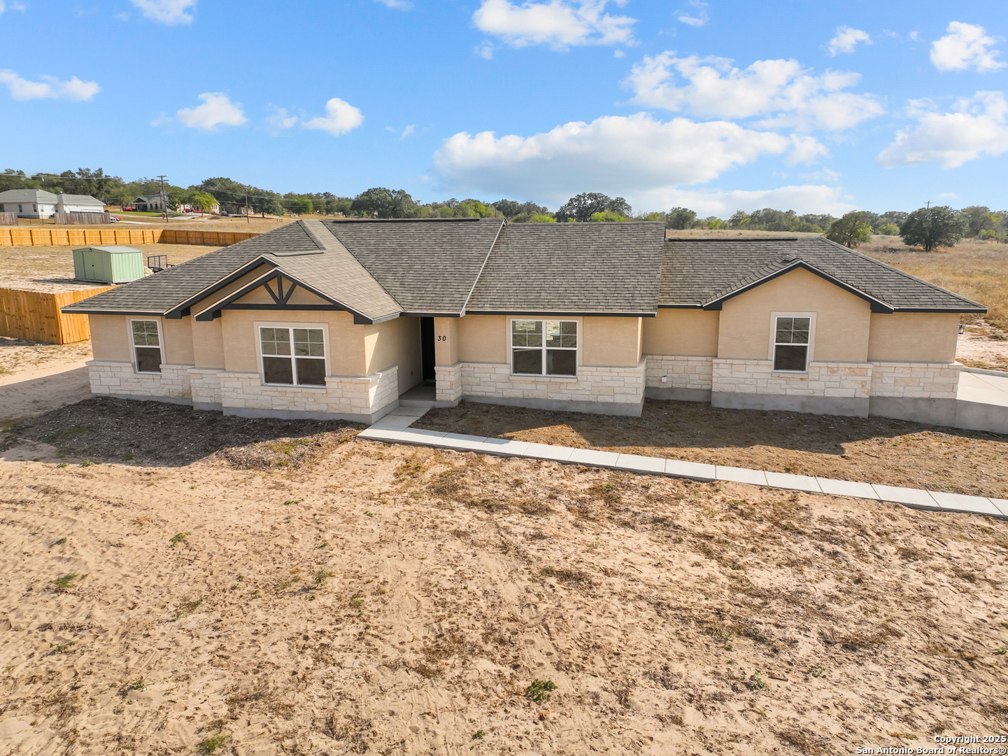 Residential in Poteet