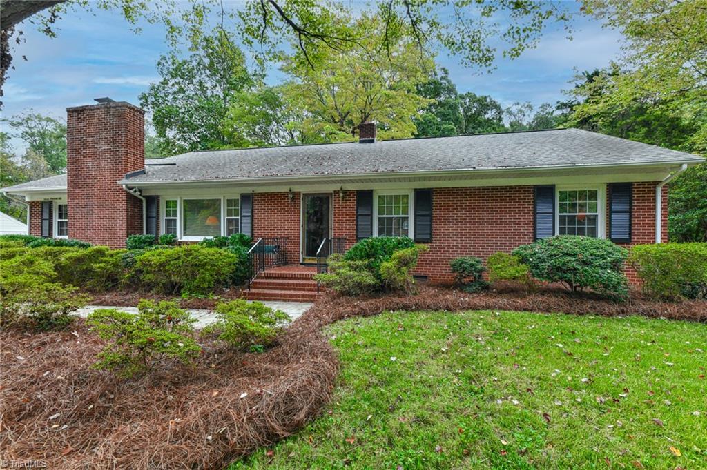 Wimberly Dr, Greensboro, NC 27410
