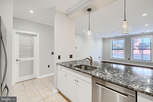 unit-112-2007 Clipper Park Rd, BALTIMORE, MD, 21211-1461 | Card Image