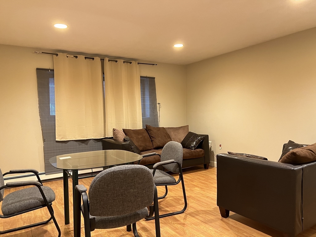 Residential Lease in Boston 5