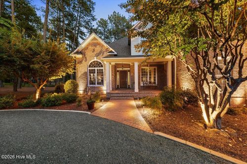 14 Rathlin Ct, Pinehurst, NC, 28374-9754 | Card Image