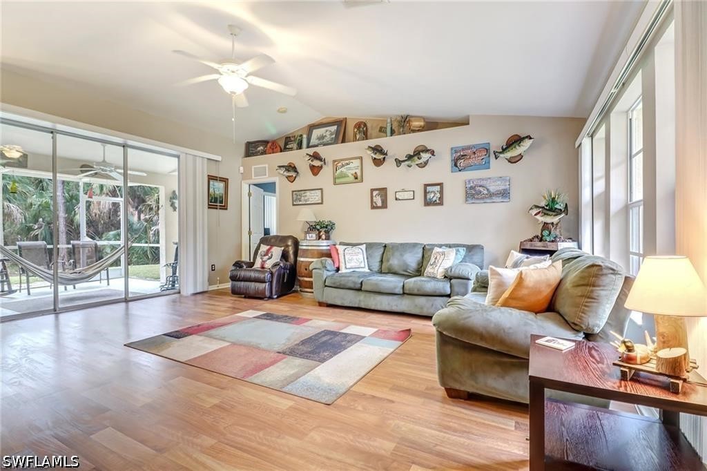 Residential in Naples 3