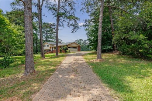 115 Brookshire Dr, Fayetteville, GA, 30215-2388 | Card Image