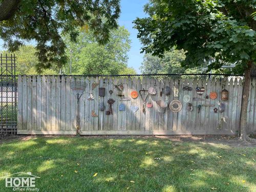 432 Oakwood Ave, Owosso, MI, 48867-3706 | Card Image