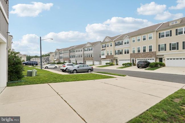 5 Sullivan Way, Townhouse with 3 bedrooms, 3 bathrooms and null parking in MARLTON NJ | Image 4
