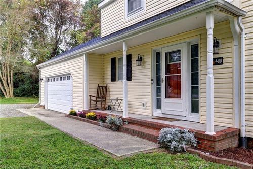 400 Tam O Shanter Blvd, Williamsburg, VA, 23185-5918 | Card Image