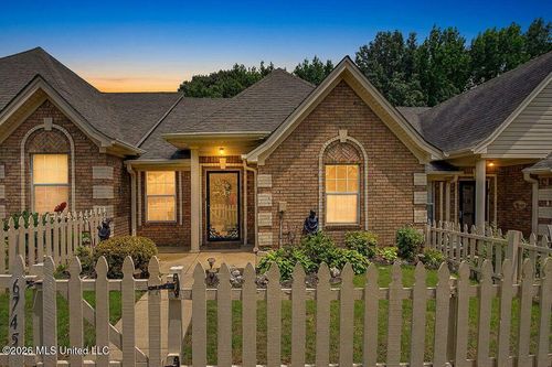 6745 Beaumont Circle, Southaven, MS, 38671 | Card Image