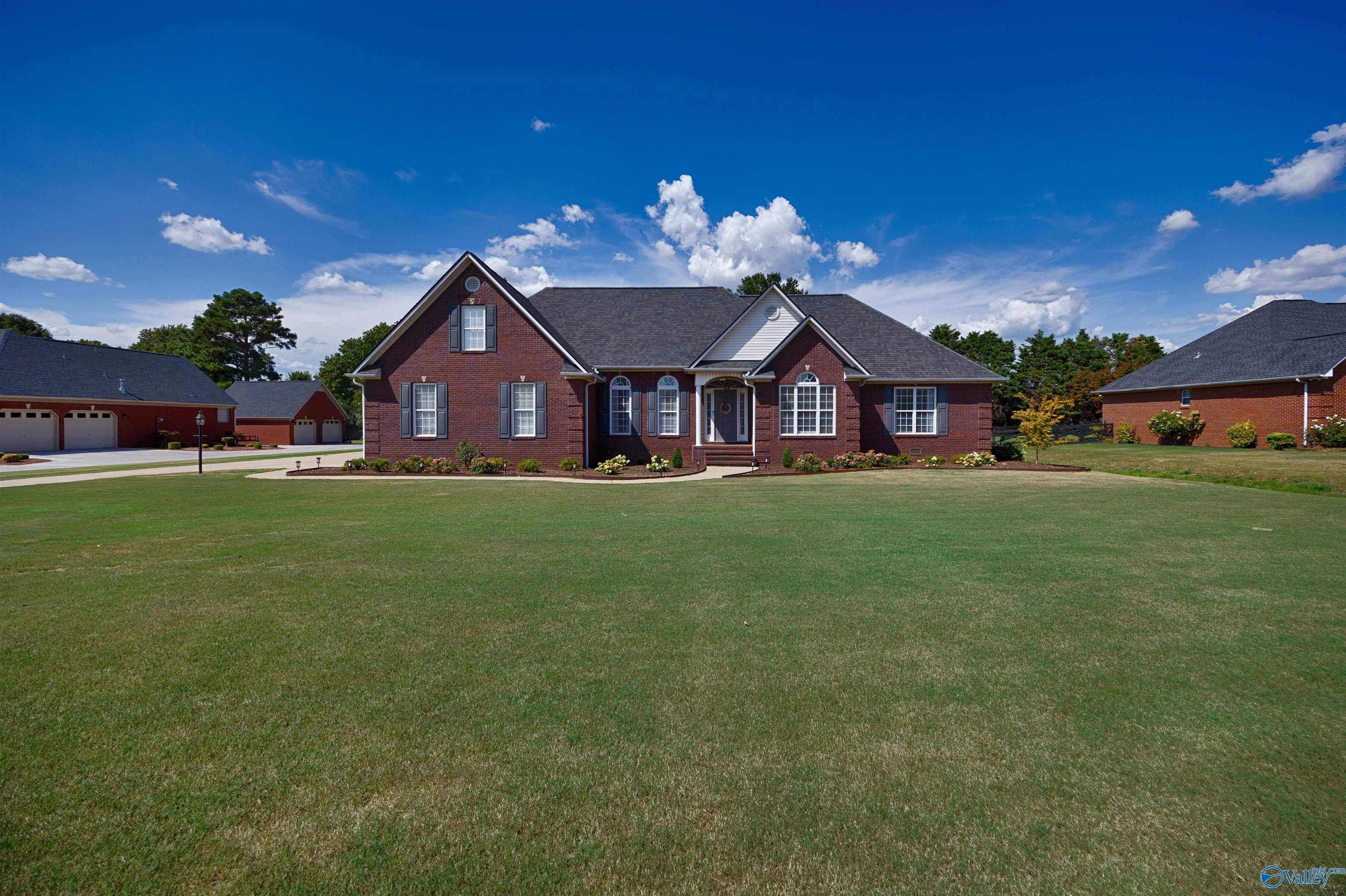 Shawnee Ln, Athens, AL 35613 #1