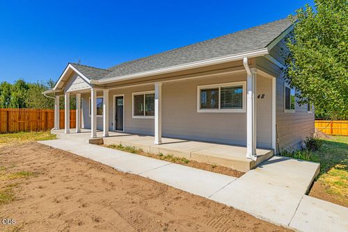 1948 Madison St, Klamath Falls, OR, 97603-5136 | Card Image