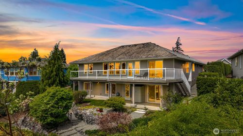 4743 S Golf Course Dr, Blaine, WA, 98230-6816 | Card Image