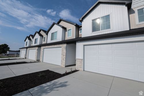 577 N 300 W, Smithfield, UT, 84335-1854 | Card Image