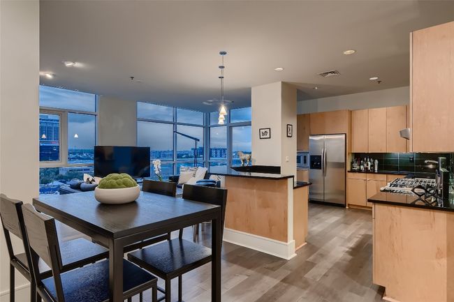 APT-901 - 555 E 5 Th St, Condo with 2 bedrooms, 2 bathrooms and null parking in Austin TX | Image 6