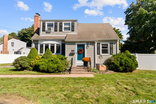40 Avon Dr, East Hartford, CT, 06118-2005 | Card Image